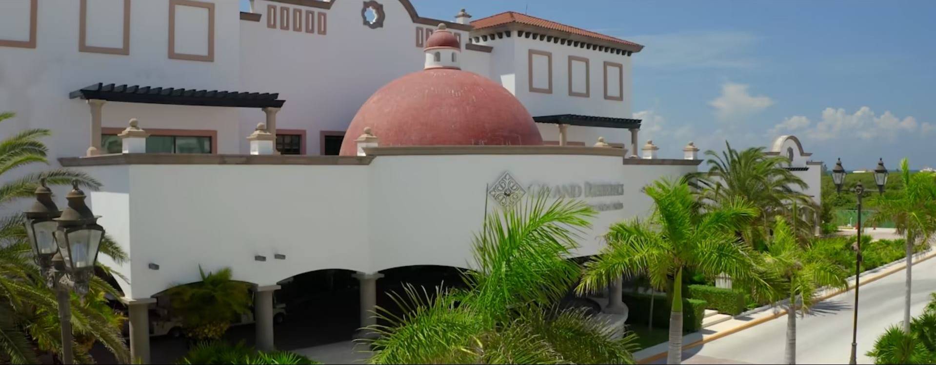 bg-video-grand-residences-riviera-cancun