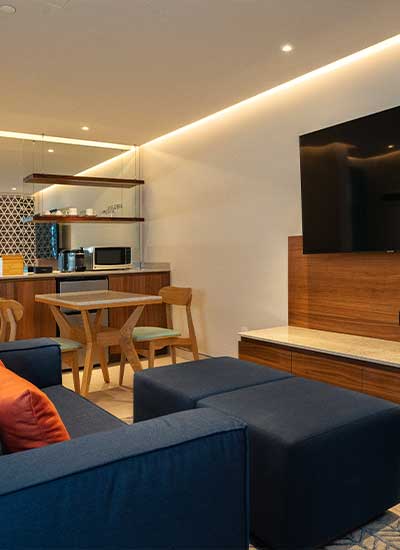 Uno Romantic Suite