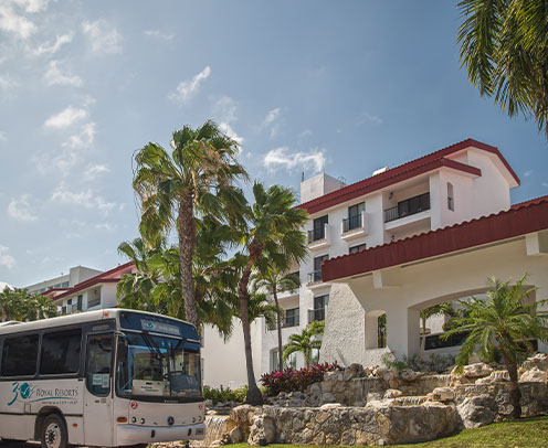 royalcancun-cancun-bus
