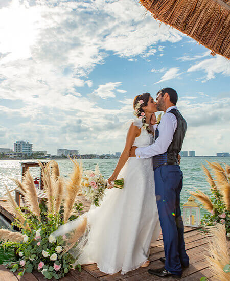 cancun-beach-weddings-royal-resorts