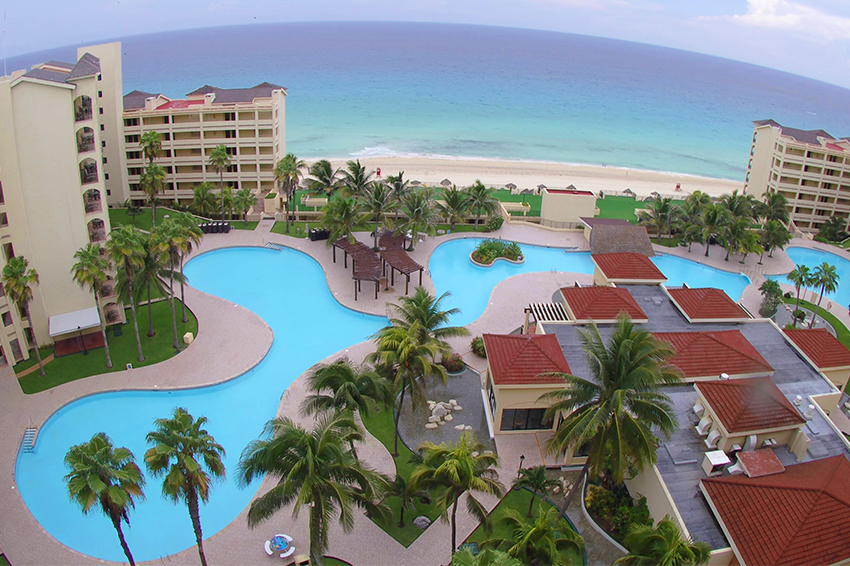 The Royal Caribbean now closed for renovation - Royal Resorts